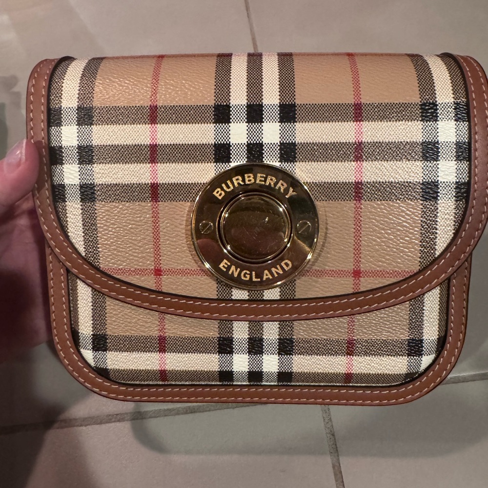 Elizabeth Small Check Saddle Crossbody Bag